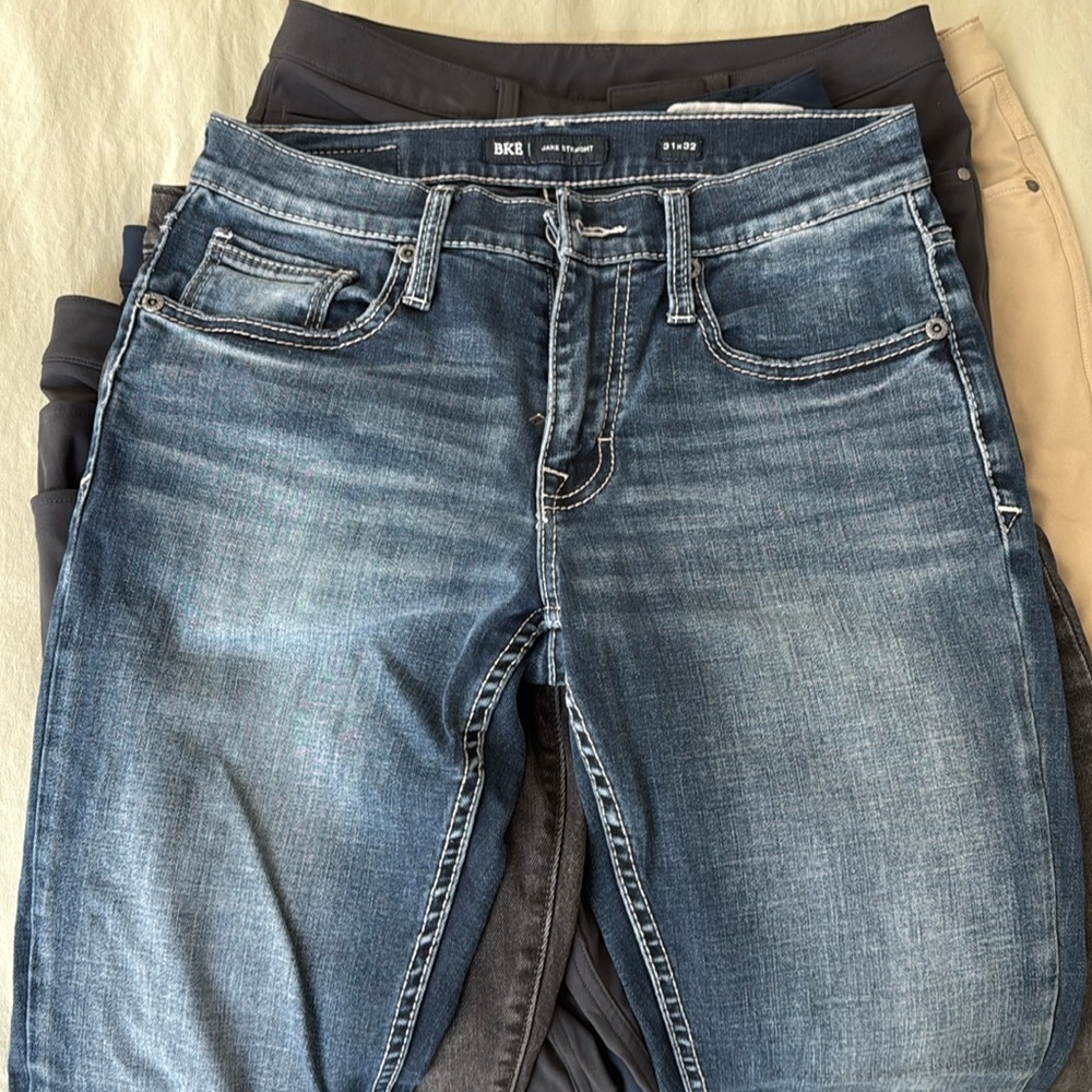 Buckle Jake’s - 31x32